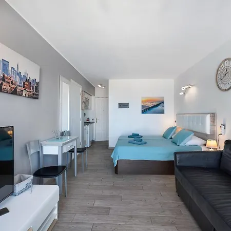 Apartamento Flores 407