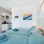 Διαμέρισμα Flores 407