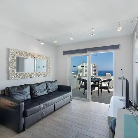 Flores 407 Appartement